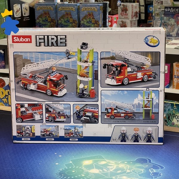 Fire Modèle M38–B0966 Camion des Pompiers - Sluban