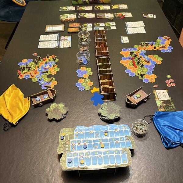 Life of the Amazonia - Super Meeple & Bad Comet