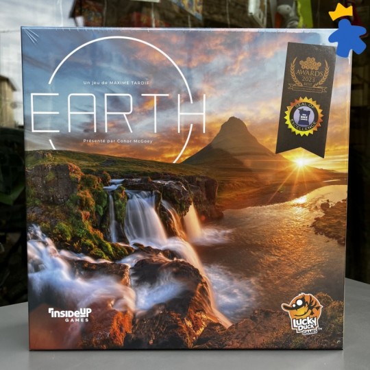 Earth - Inside Up Games & Lucky Duck Games