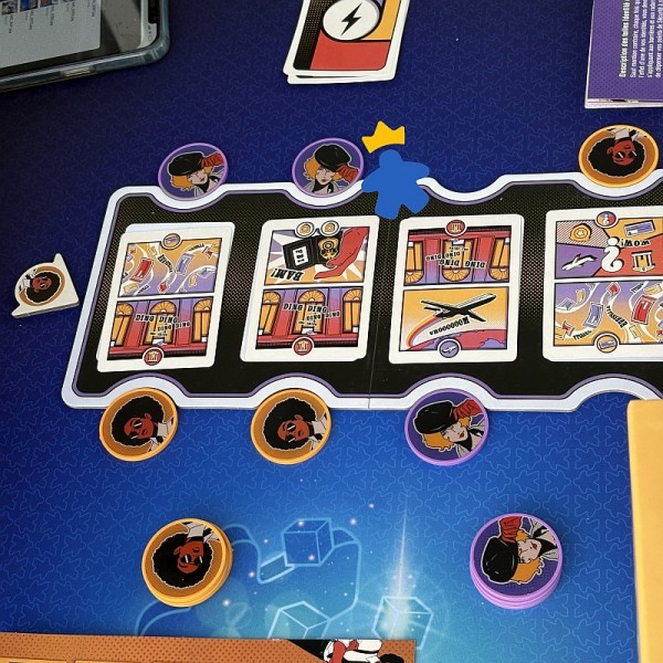 Red Notice - Catch Up Games