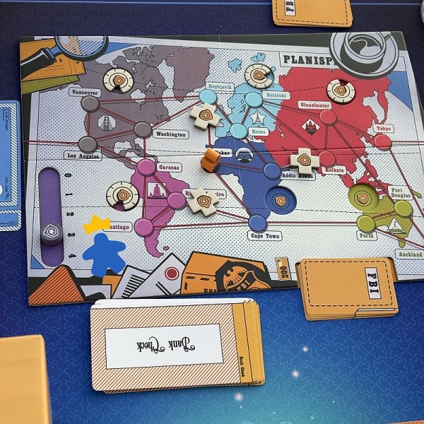 Red Notice - Catch Up Games